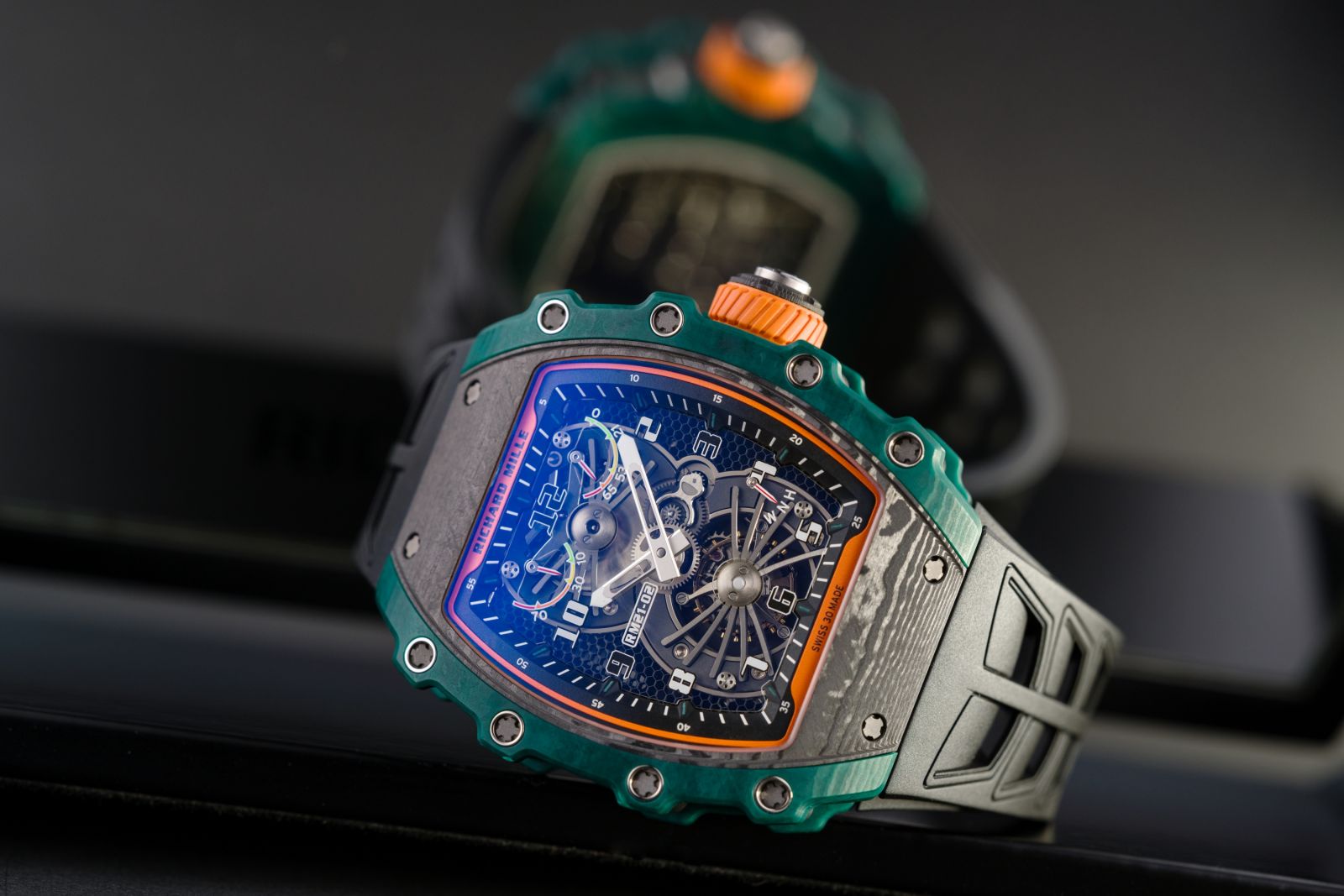 TA LUXURY WATCH